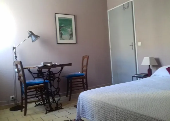 Quarto em Acomodações Particulares Les Trois Rois *